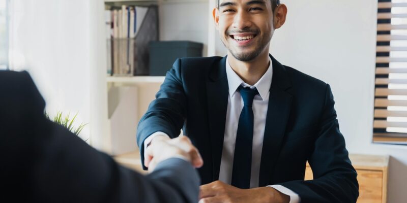 Finding the Right Bank for Latinos